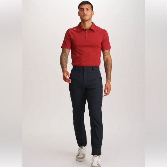 Fabletics Men's The Only Pant Regular Fit Obsidian Size Medium New With Tags - Picture 1 of 17